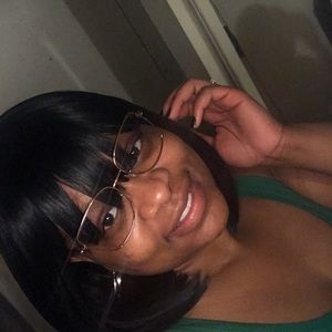 Meet your Posher, Kee